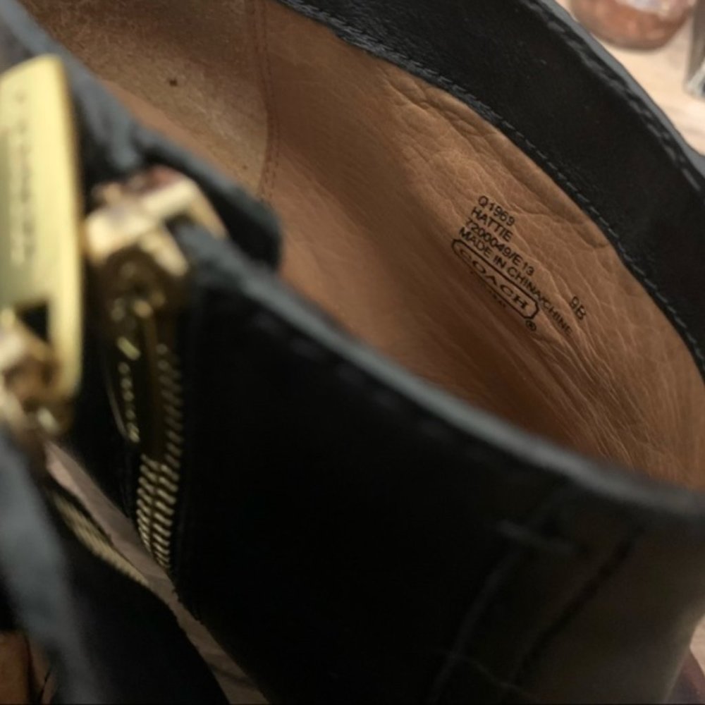 Coach | Hattie Leather Ankle Booties - Picture 4 of 10
